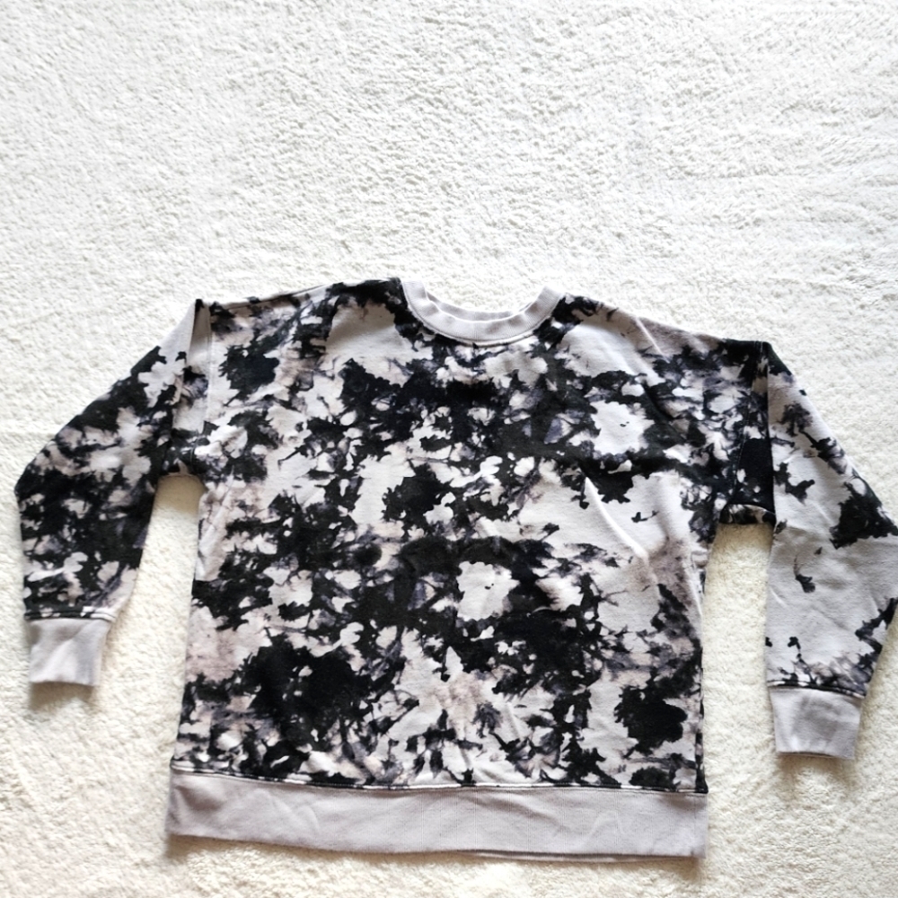 WOMEN'S Style & Co. Grey Tie-Dye Crewneck Size Petite Small